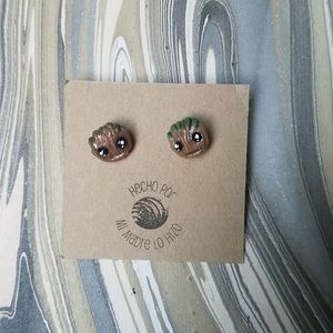 🌱Groot Earrings 🍃